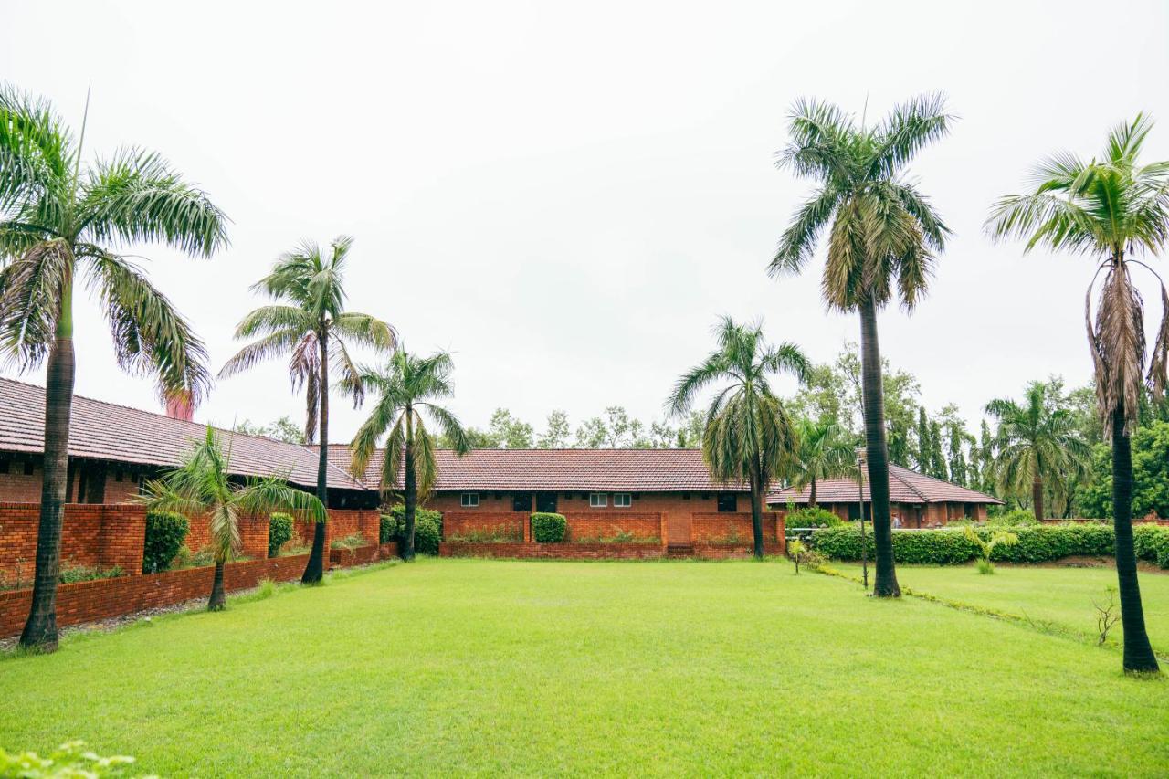 Hotel Hokke Lumbini Extérieur photo