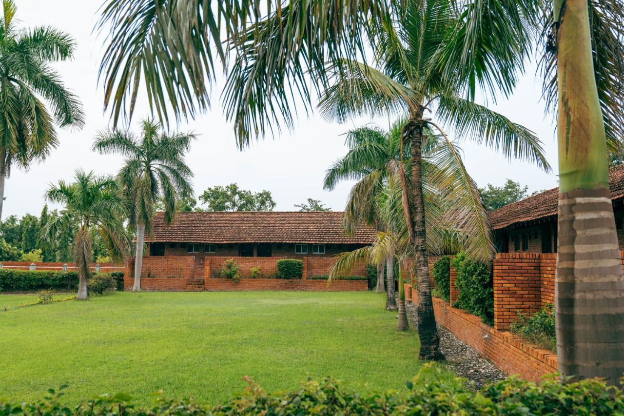 Hotel Hokke Lumbini Extérieur photo