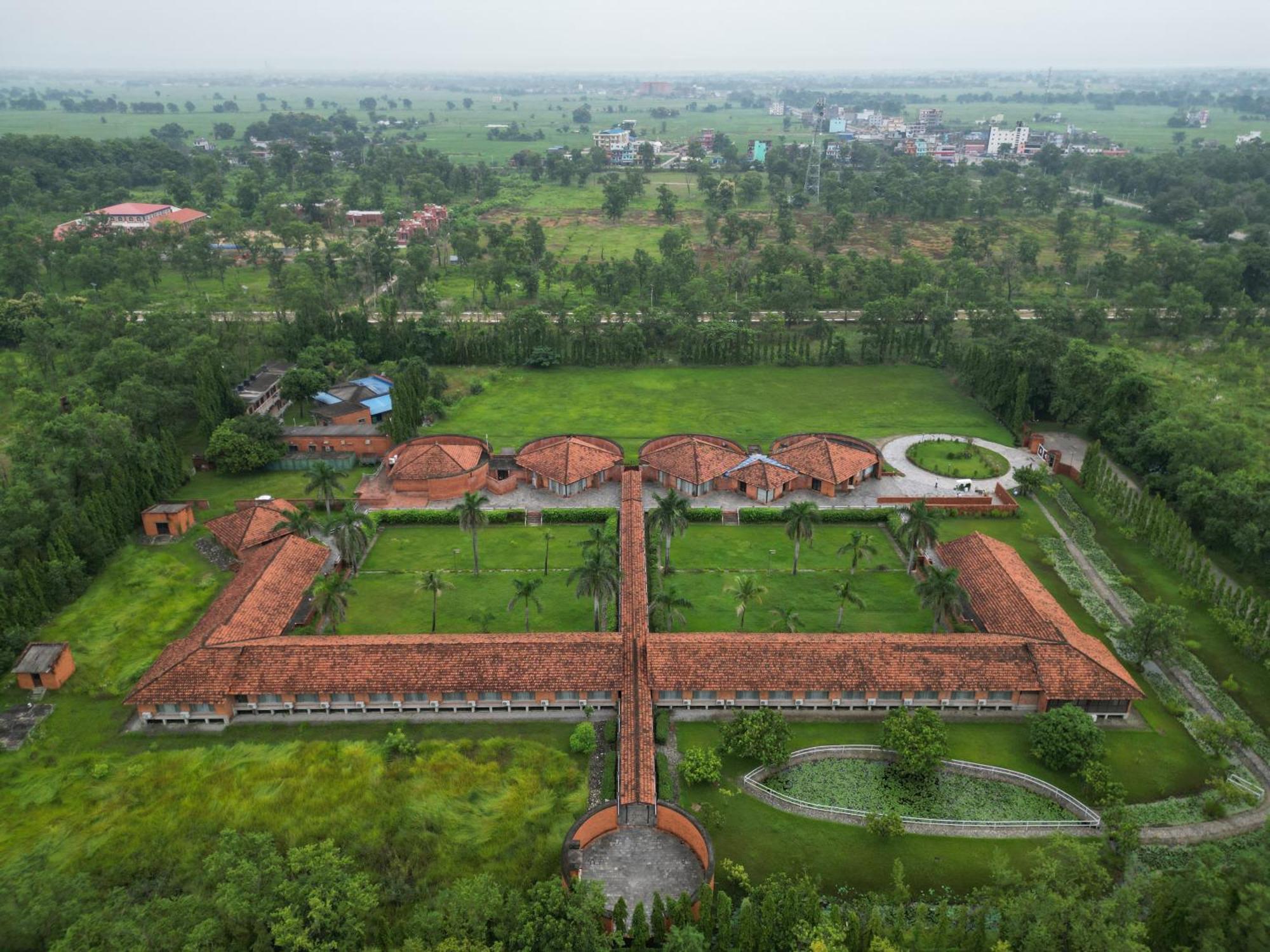 Hotel Hokke Lumbini Extérieur photo